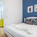 Stylish, Bright & Historic -bica I Apartmán *