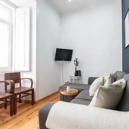 Lägenhet Stylish, Bright & Historic -bica I