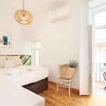 Lägenhet Stylish, Bright & Historic -bica I Lisboa