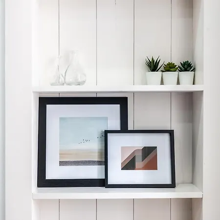 Διαμέρισμα Stylish, Bright & Historic -bica I